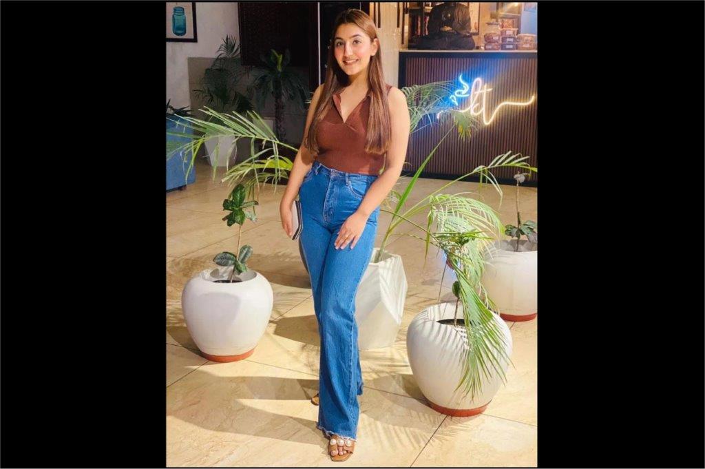 smart event hostess in agra